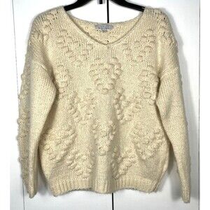 FAVLUX Womens Pom Pom Knit Hearts Cream Color Sweater Size Small